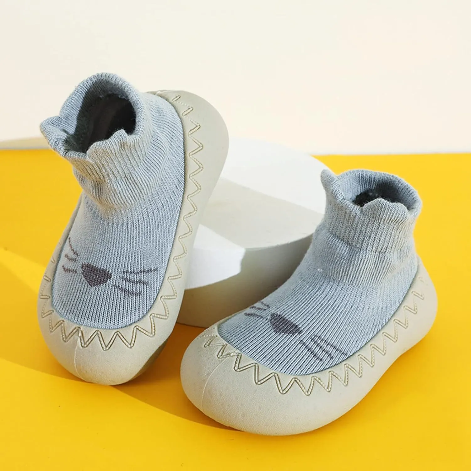 Baby Tights with Shoe Design Children Toddler Shoes Cartoon Pattern Girls Boys Sandals Baby Sandals Infants Tennis Shoes