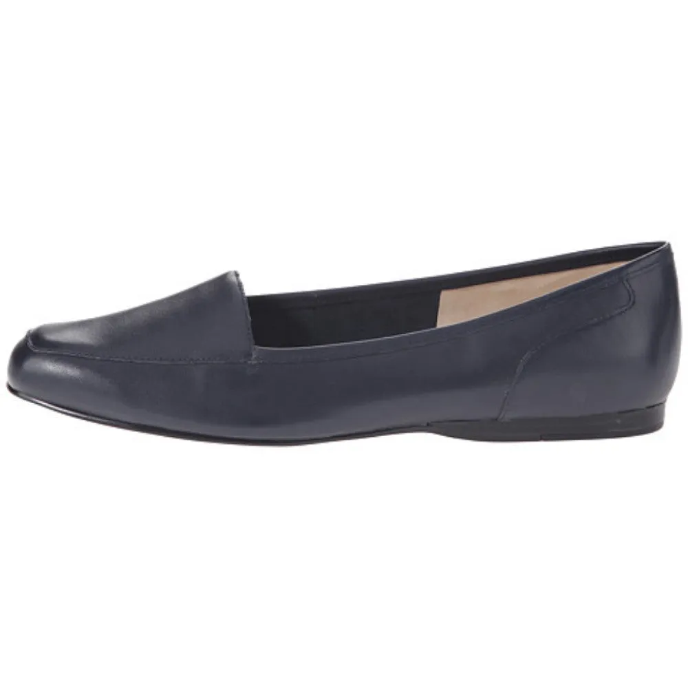 Bandolino Women's Liberty Navy Leather Loafer Flat