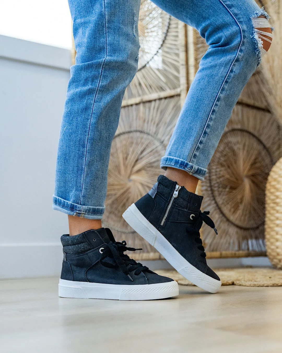 Blowfish Waverly High Top Sneaker Boots - Black Flannel