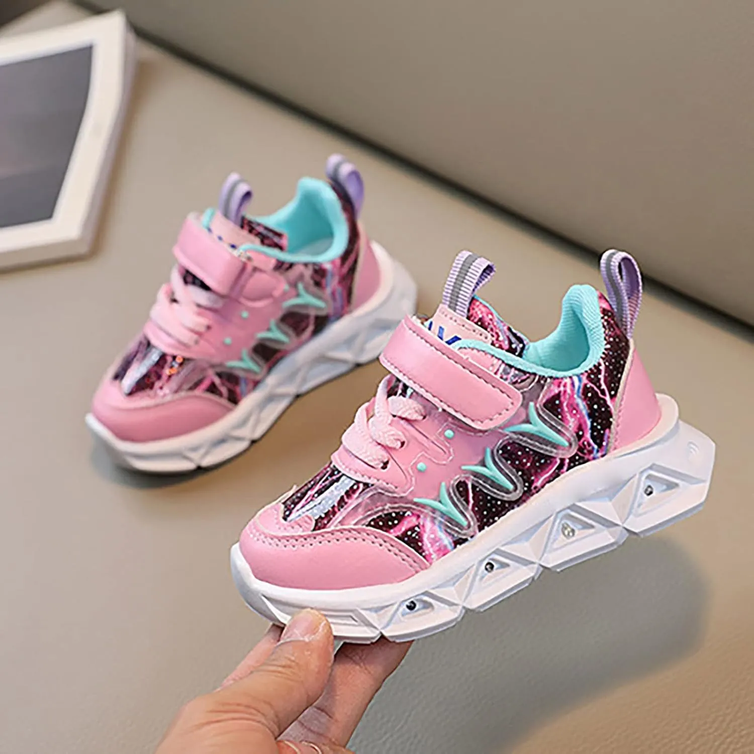 Childrens Glitter Sneakers Basketball Sport Running High Top Glitter Shoes Kids Boys Flat Non Slip Breathable Shoes