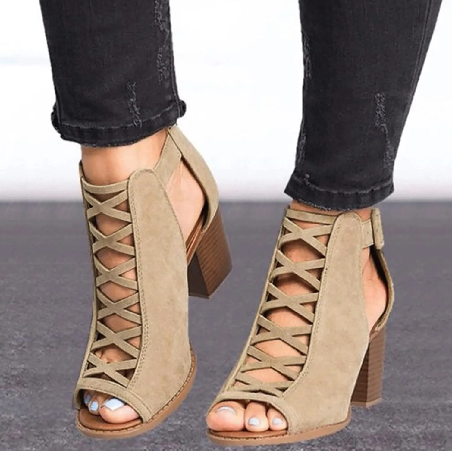 Eduavar Sandals for Women Casual Summer, Heeled Sandals for Women Dressy Fashion Chunky Low Heel Sandals Boots with Buckle