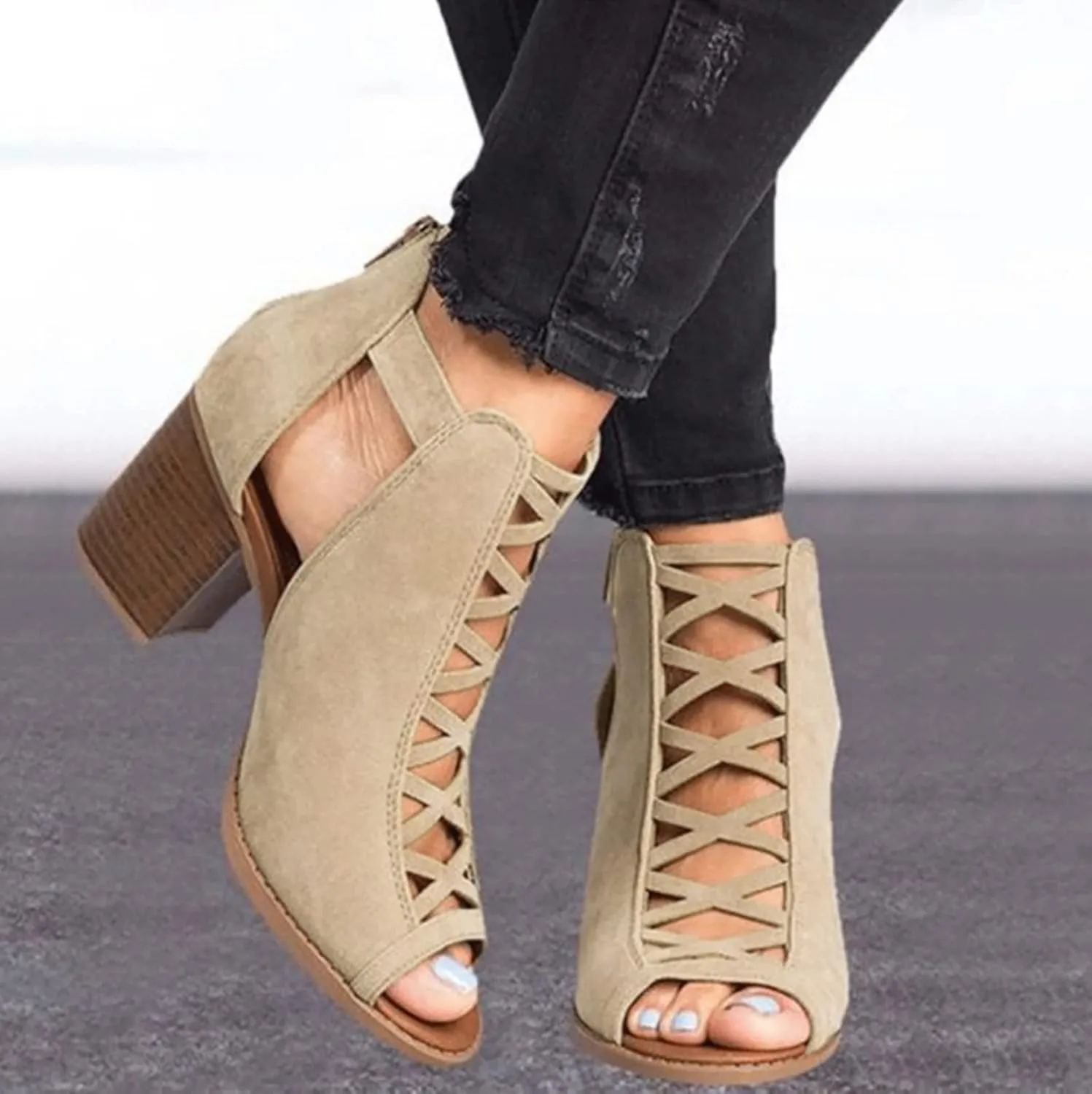 Eduavar Sandals for Women Casual Summer, Heeled Sandals for Women Dressy Fashion Chunky Low Heel Sandals Boots with Buckle