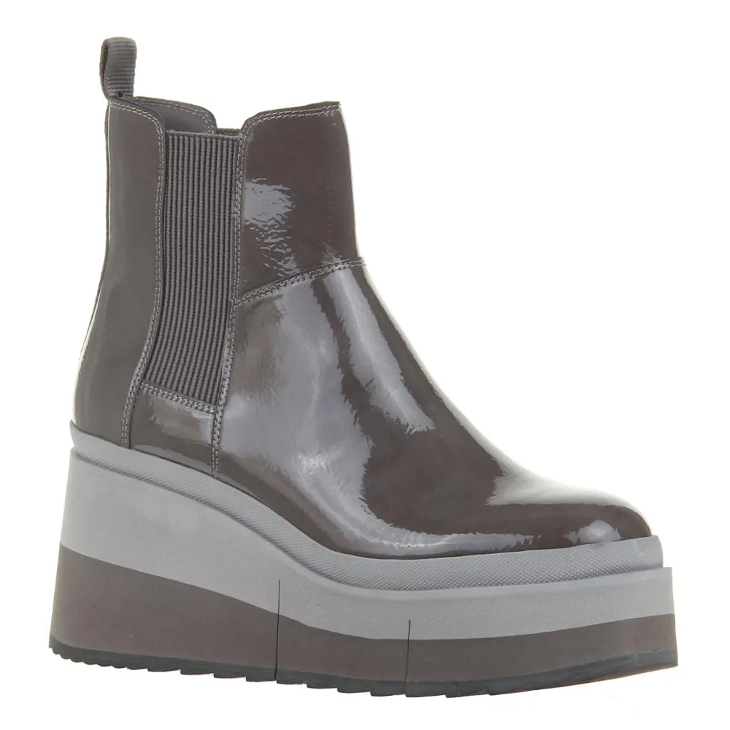 GUILD in MUD Ankle Boots