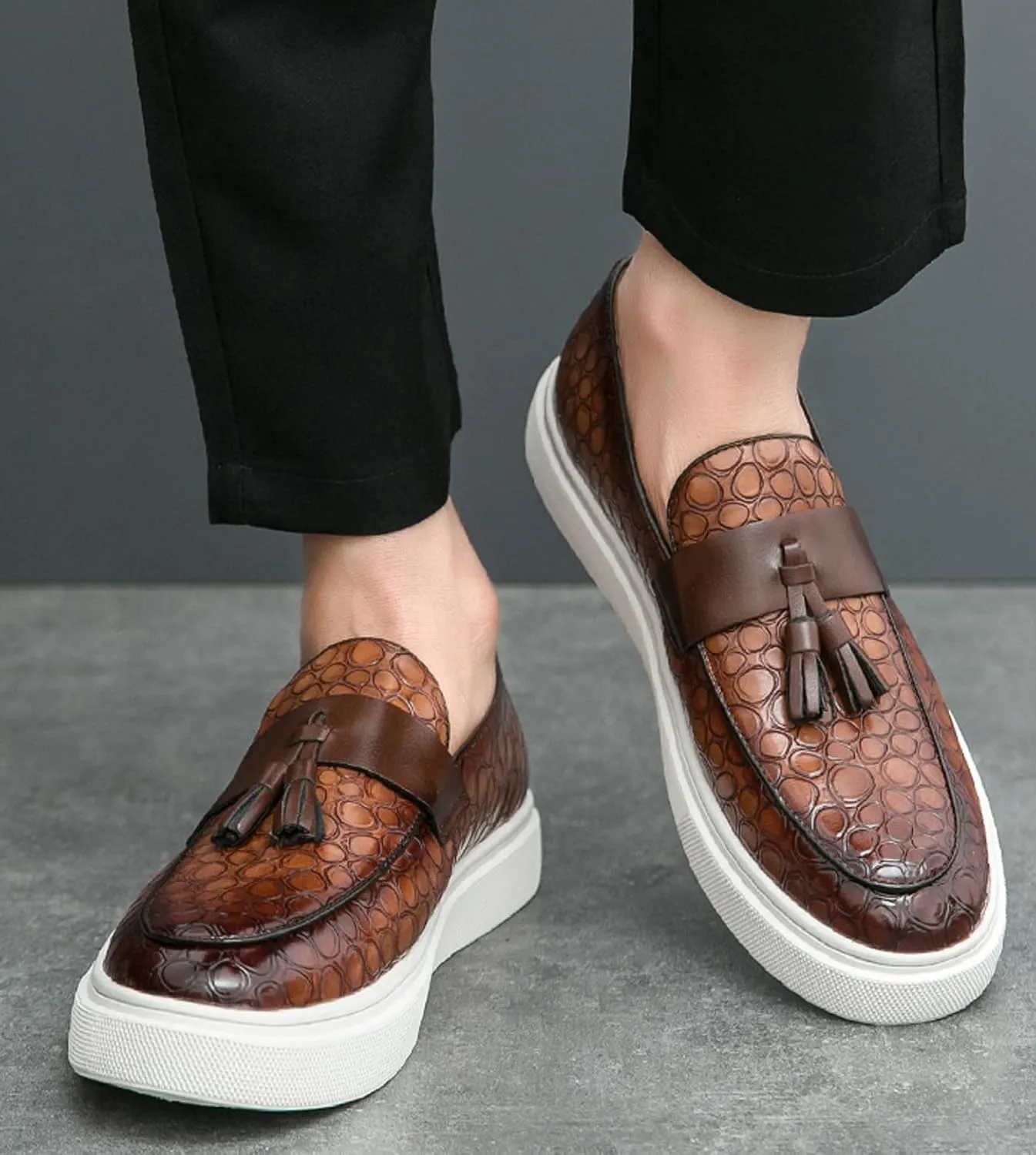 Loafers Slip On Shoes for Men Casual Dress Leather Prom Tassel Loafers Wedding Fashion Tuxedo Walking Summer Shoes