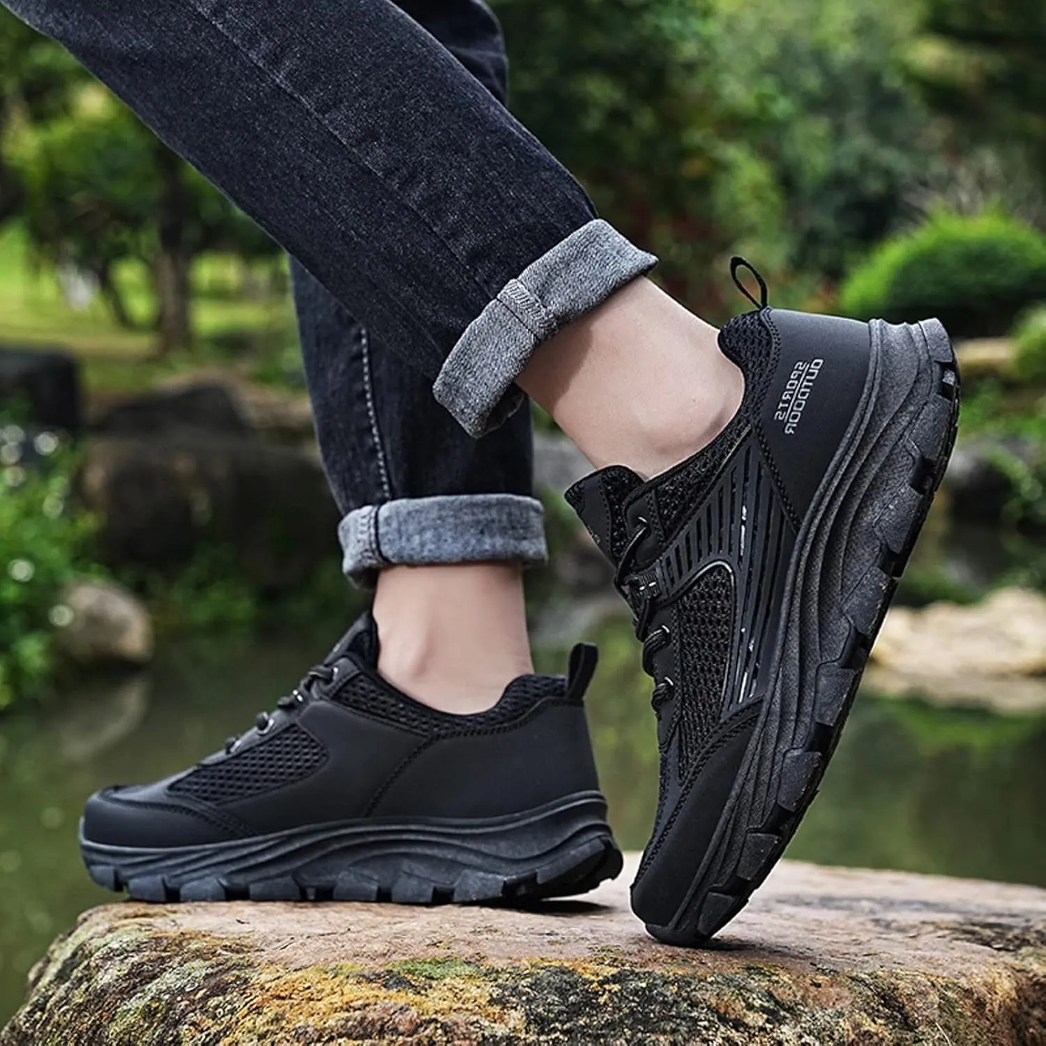 Men Sports Shoes Simple Solid Color Fashion Summer New Pattern Mesh Breathable Comfortable and Mens Club Sneaker