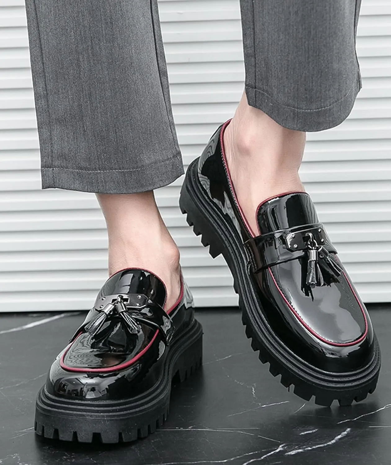 Mens Casual Shoes Slip On Loafers Leather Dress Tassel Loafers Fashion Wedding Tuxedo Formal Walking Summer Shoes for Men