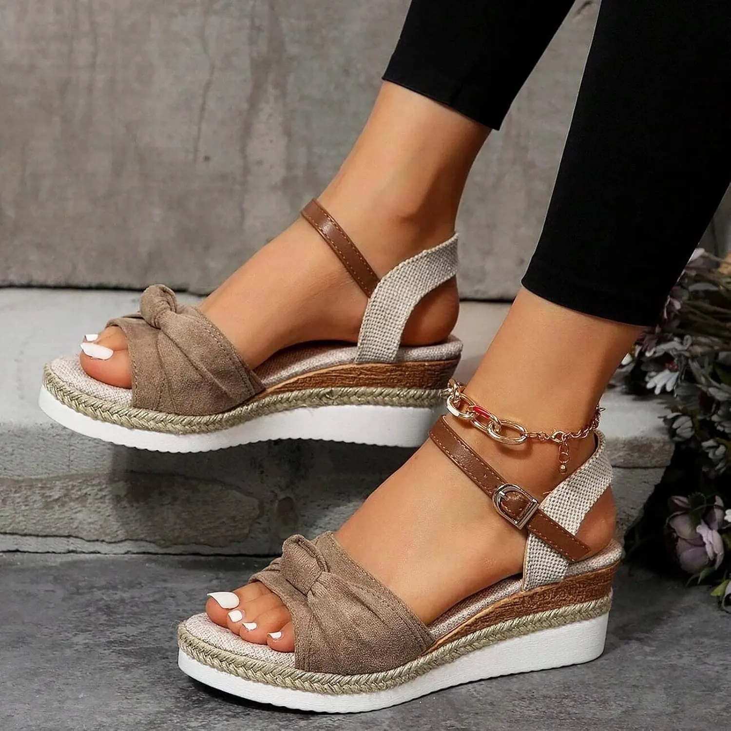 Sandals for Women Summer Dressy, Open Toe Ankle Strap Platform Sandals Casual Strappy Low Wedges Sandals Zipper Beach Sandals