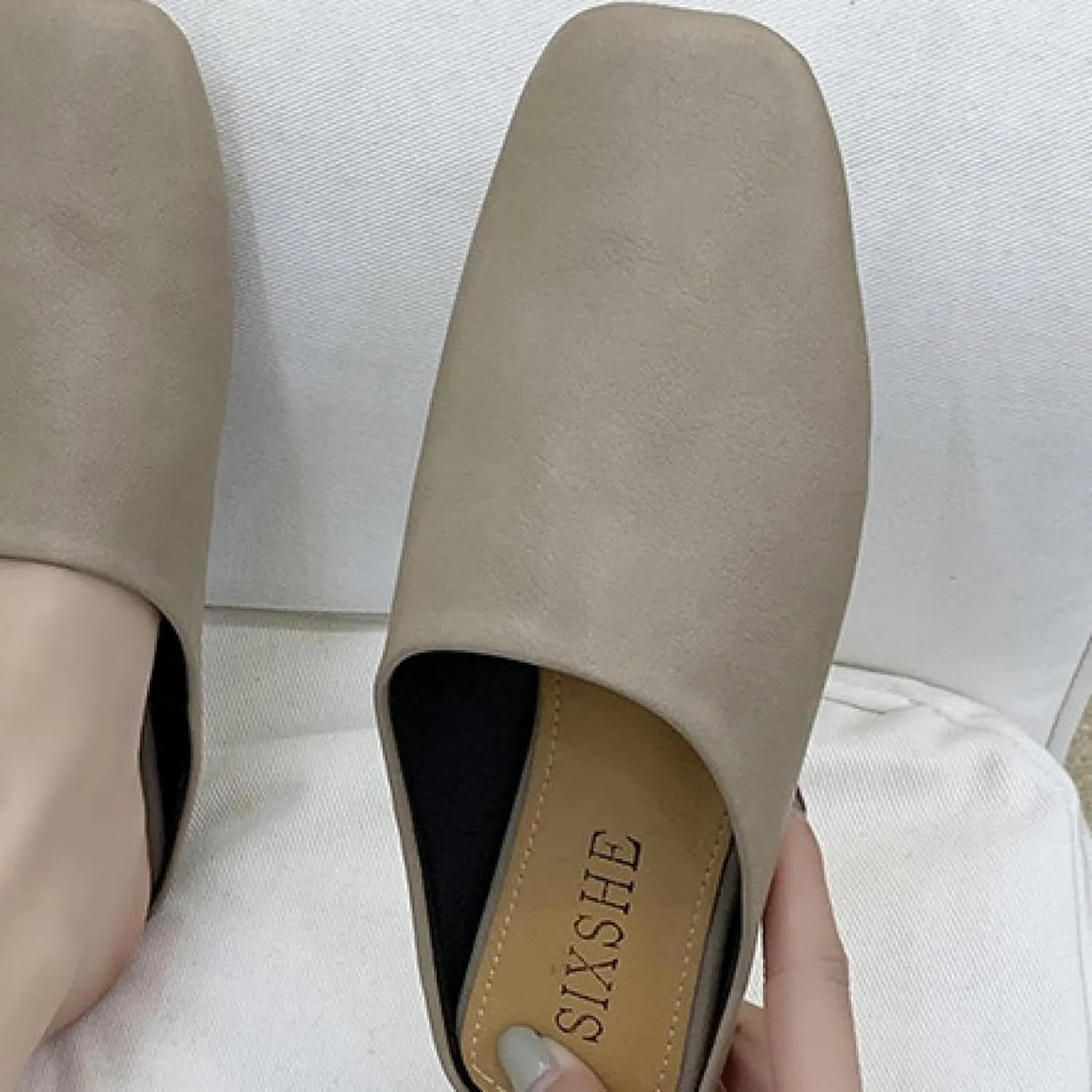 Women's Mule Slippers Comfortable PU Leather Square Head Low Heel Girl Backless Walking Women's Loafer Sandals