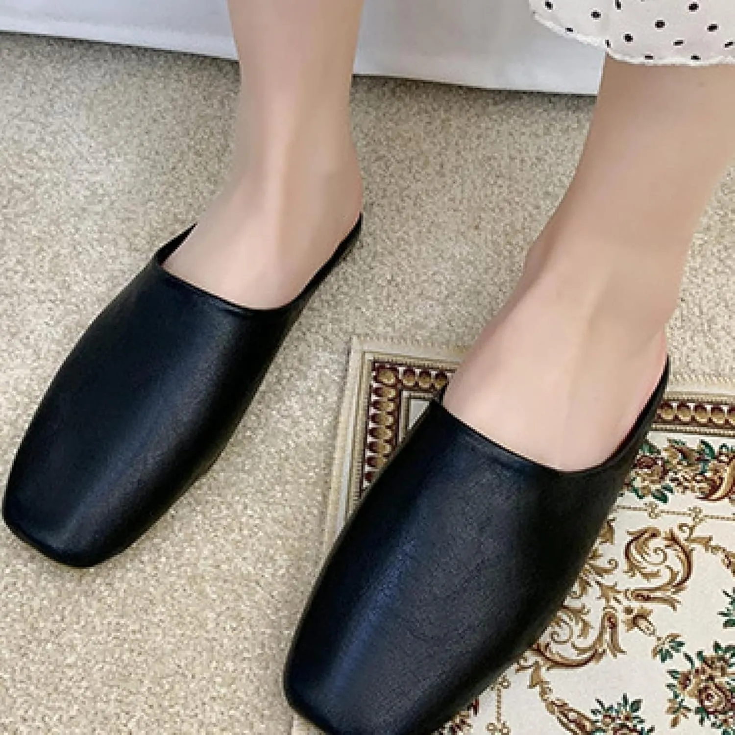 Women's Mule Slippers Comfortable PU Leather Square Head Low Heel Girl Backless Walking Women's Loafer Sandals